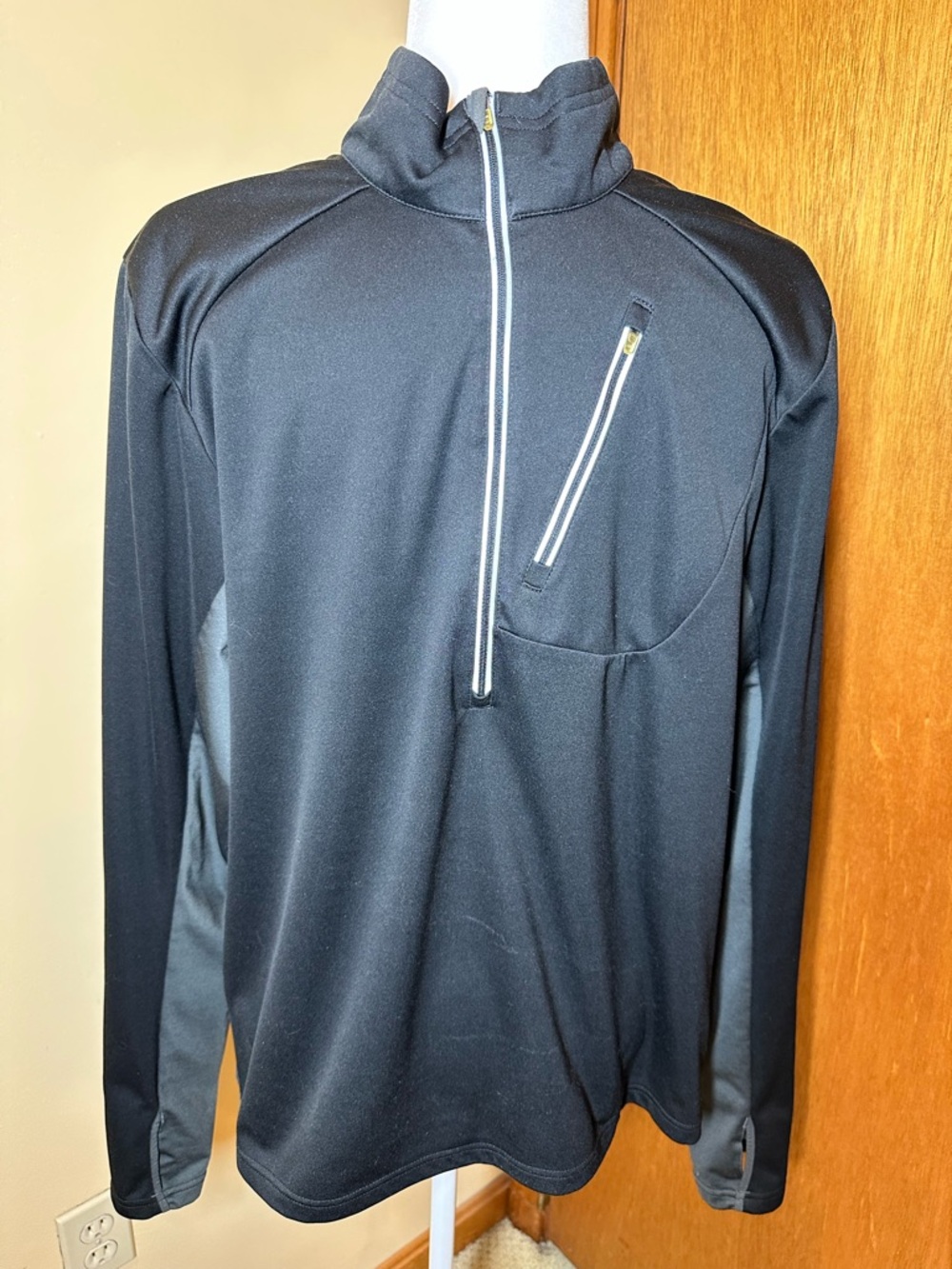 EMS Men’s Black Half Zip Pullover Jacket with Reflective Pockets/Decals Sz M